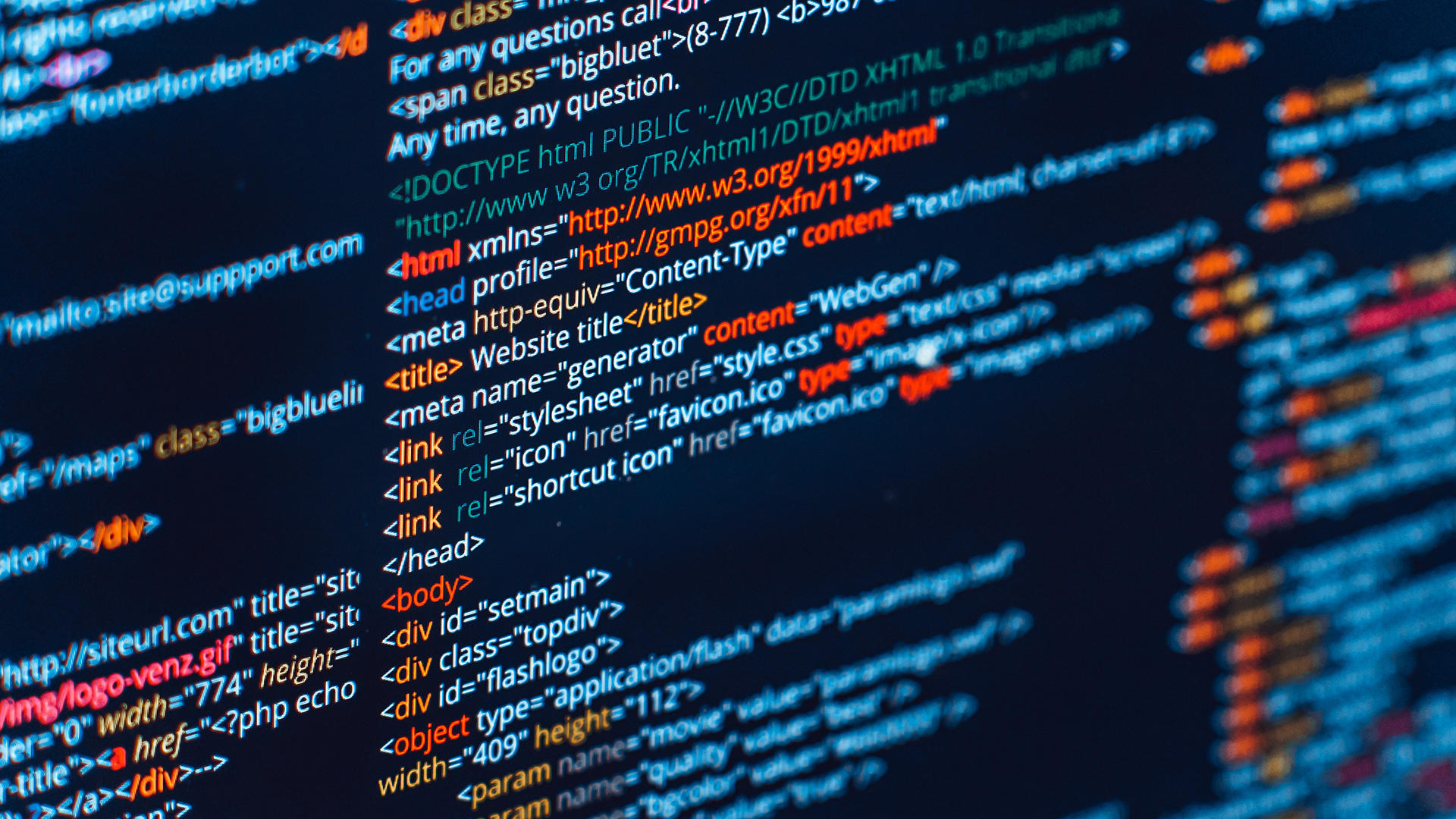 معرفی وبسایت برای اجرا و نوشتن کدهای HTML