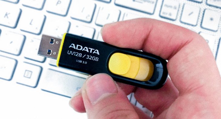 Fix-USB-Flash-Hard-Not-Recognized-Windows-TechTip