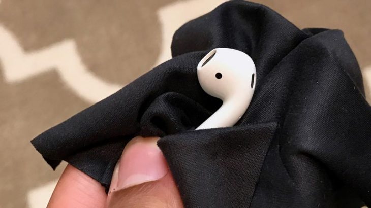 How-to-clean-your-AirPods