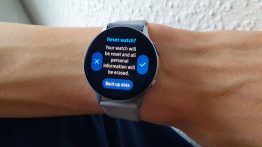 Samsung-Galaxy-Watch-Active2-factory-reset