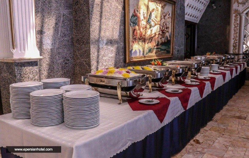 منوی غذا در هتل های مشهد