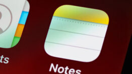 How-to-perform-the-Undo-operation-in-the-Notes-program-of-the-iPhone