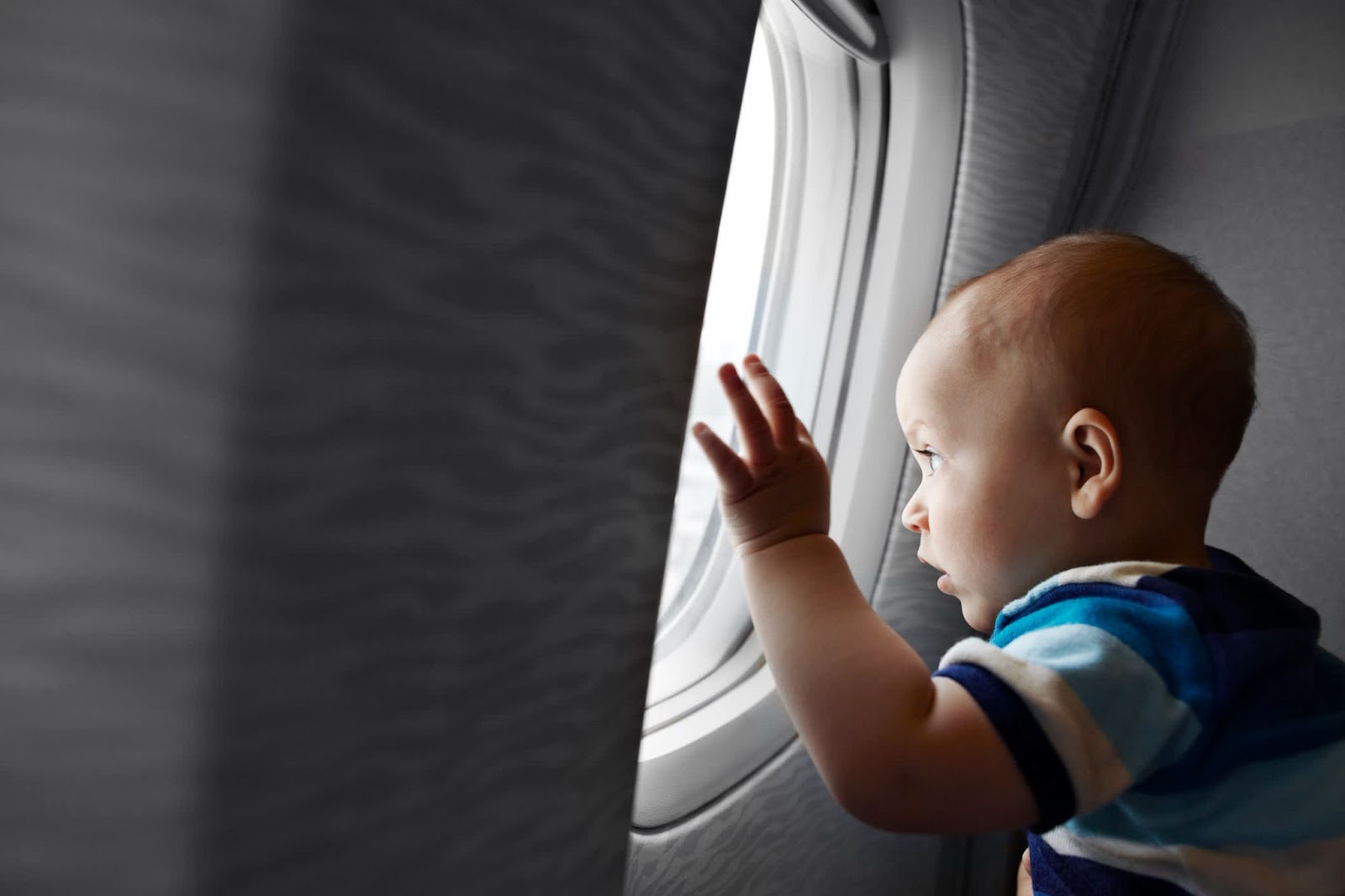 بهترین زمان پرواز با هواپیما برای نوزاد